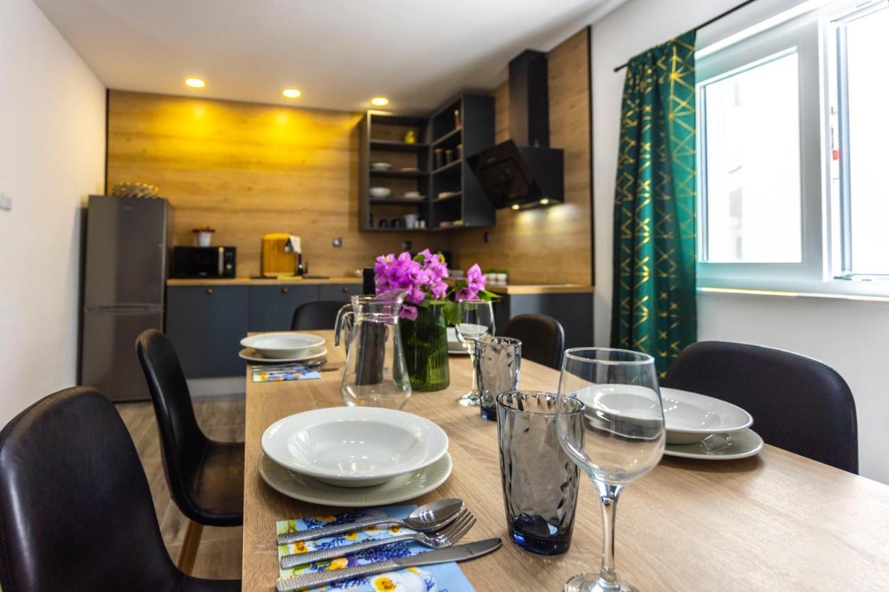 City Apartment Nora, Old Town Located, Free Parking Makarska Buitenkant foto