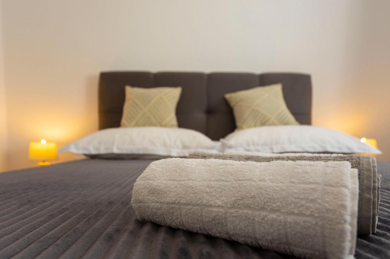 City Apartment Nora, Old Town Located, Free Parking Makarska Buitenkant foto