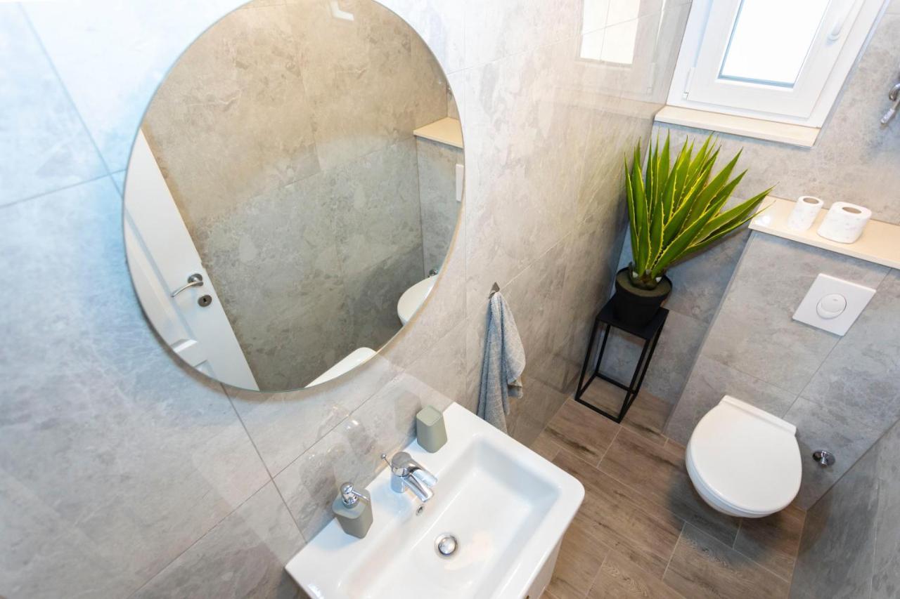City Apartment Nora, Old Town Located, Free Parking Makarska Buitenkant foto